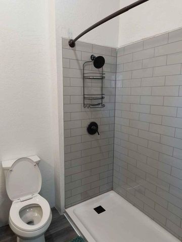 118 E Main Street 116 A B C, Willow Springs, MO 65793