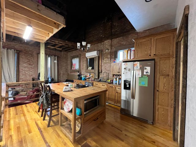 118 E Main Street 116 A B C, Willow Springs, MO 65793