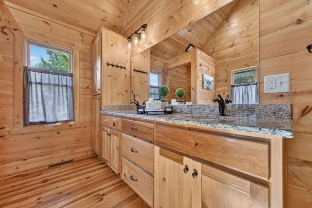 12 N Dream Catcher, Blue Ridge, GA 30513