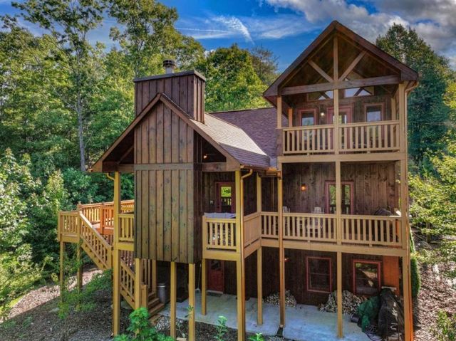 12 N Dream Catcher, Blue Ridge, GA 30513