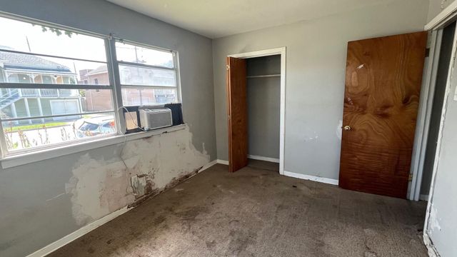 1611 20th Street, Galveston, TX 77550