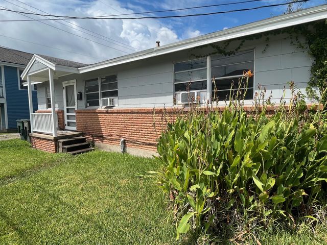 1611 20th Street, Galveston, TX 77550
