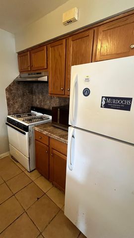 1611 20th Street, Galveston, TX 77550