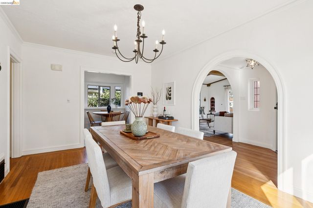 1136 Marin Ave, Albany, CA 94706