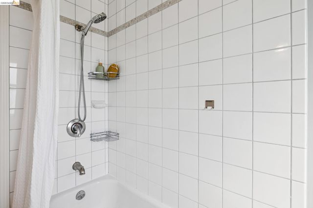 1136 Marin Ave, Albany, CA 94706