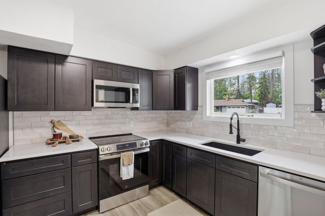 11406 E 19th Ave, Spokane Valley, WA 99206