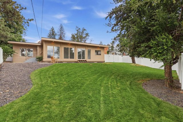 11406 E 19th Ave, Spokane Valley, WA 99206