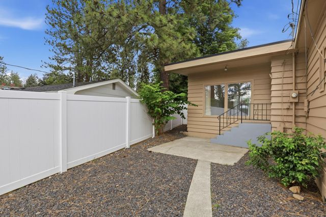 11406 E 19th Ave, Spokane Valley, WA 99206