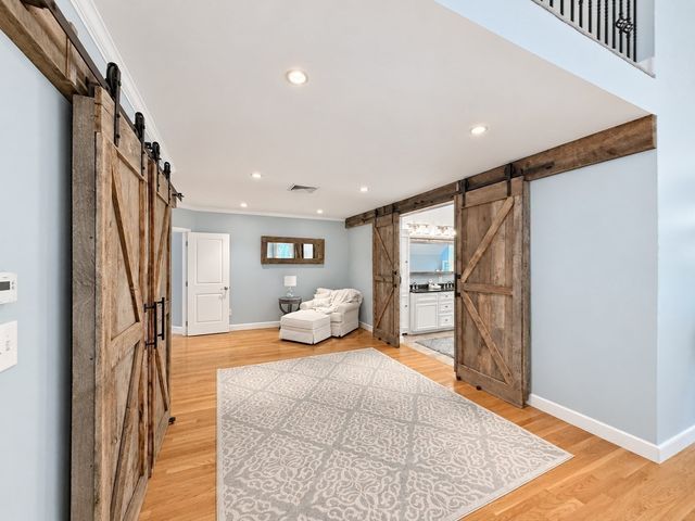 84 Spring St, Wakefield, MA 01880