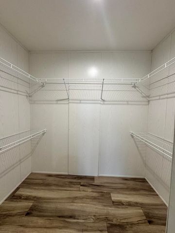 296 Hart Lane, Russell Springs, KY 42642