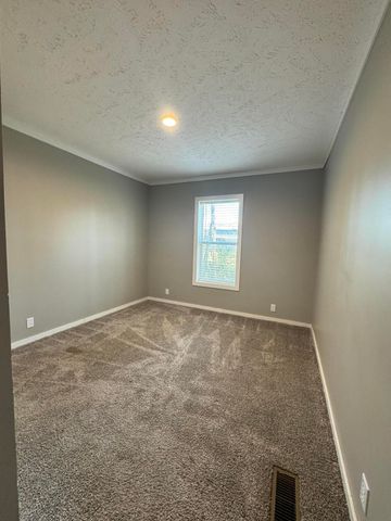 296 Hart Lane, Russell Springs, KY 42642