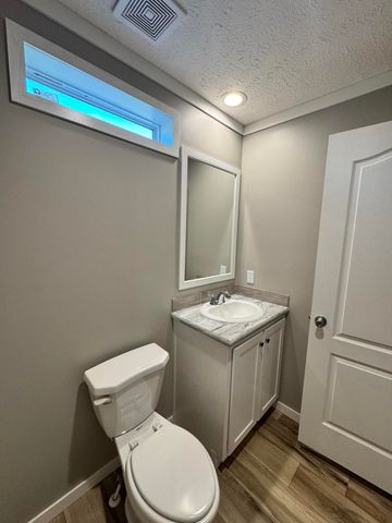 296 Hart Lane, Russell Springs, KY 42642