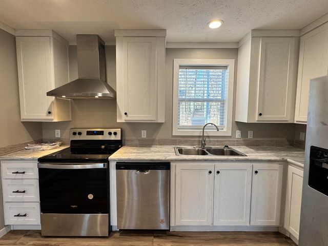 296 Hart Lane, Russell Springs, KY 42642