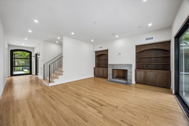 2320 North Boulevard, Houston, TX 77098