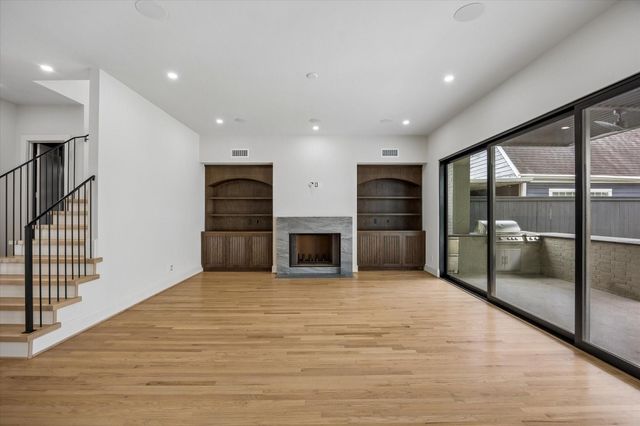 2320 North Boulevard, Houston, TX 77098
