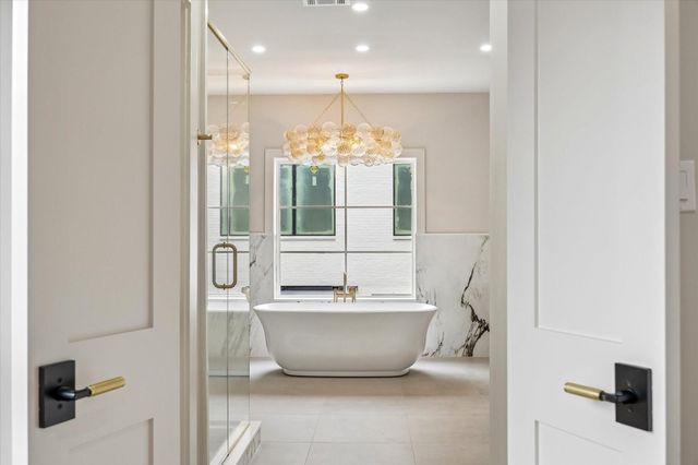 2320 North Boulevard, Houston, TX 77098
