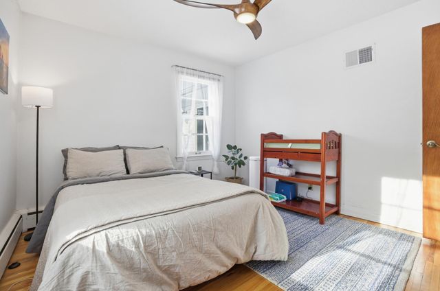 1866 Yorkshire Avenue, Saint Paul, MN 55116