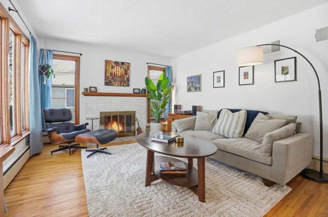 1866 Yorkshire Avenue, Saint Paul, MN 55116