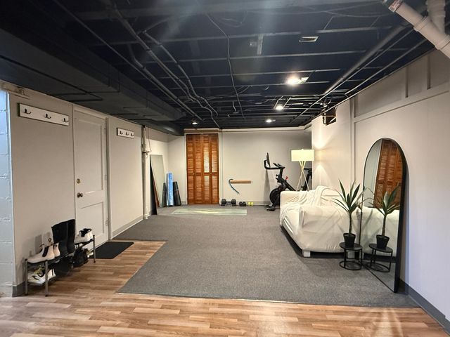 1866 Yorkshire Avenue, Saint Paul, MN 55116