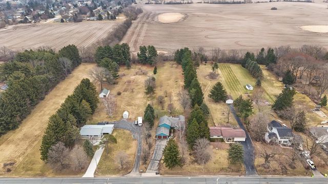 735 S Second STREET, Delavan, WI 53115