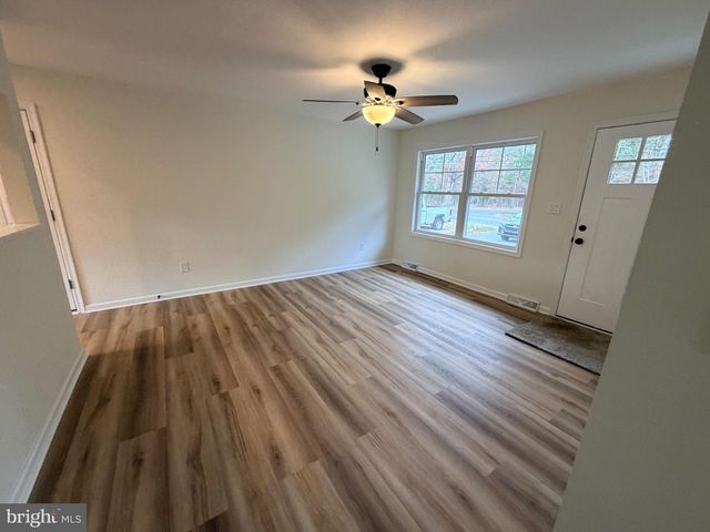 704 SIXTH RD, Newtonville, NJ 08346