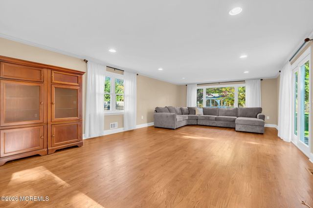 1645 Rahway Road, Scotch Plains, NJ 07076