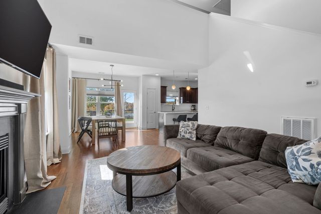 4257 Longfellow Dr, NE, Nashville, TN 37214