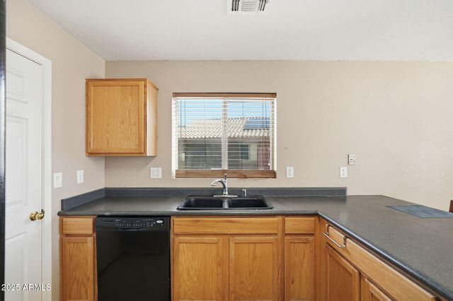 315 W PHANTOM Drive, Casa Grande, AZ 85122