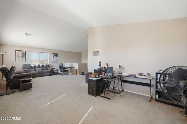 315 W PHANTOM Drive, Casa Grande, AZ 85122