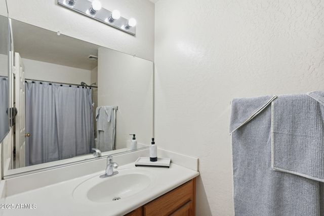 315 W PHANTOM Drive, Casa Grande, AZ 85122