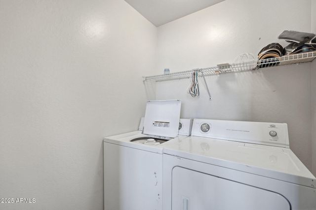 315 W PHANTOM Drive, Casa Grande, AZ 85122