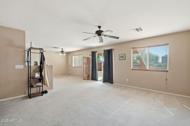 315 W PHANTOM Drive, Casa Grande, AZ 85122