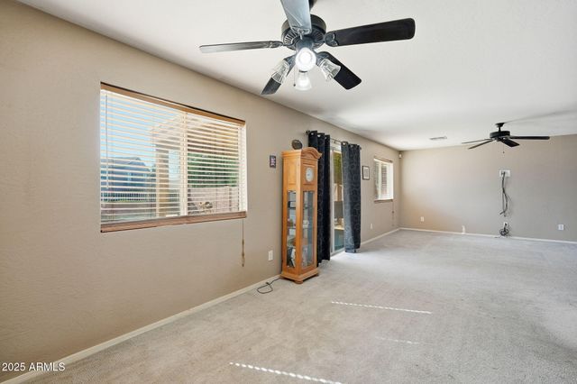 315 W PHANTOM Drive, Casa Grande, AZ 85122