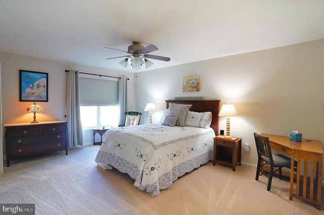 7 CEDARFIELD DR, Gettysburg, PA 17325