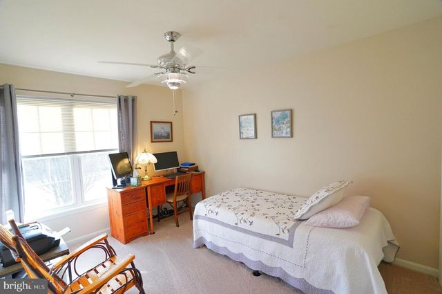 7 CEDARFIELD DR, Gettysburg, PA 17325