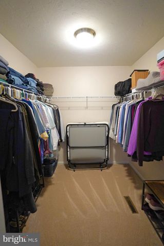 7 CEDARFIELD DR, Gettysburg, PA 17325