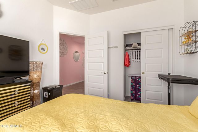 25046 N 174TH Avenue, Surprise, AZ 85387