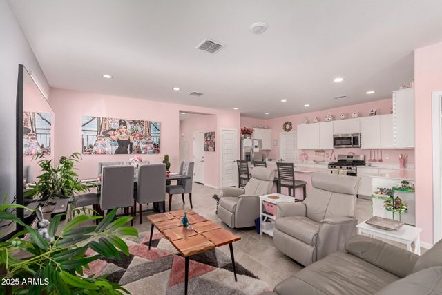 25046 N 174TH Avenue, Surprise, AZ 85387