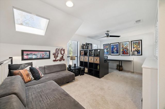 701 Bering Drive 402, Houston, TX 77057