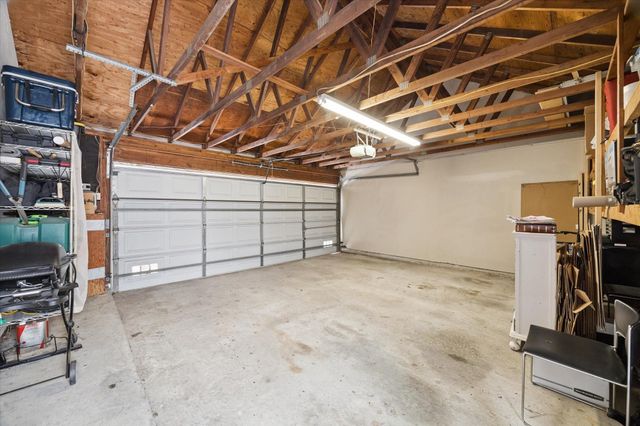 701 Bering Drive 402, Houston, TX 77057