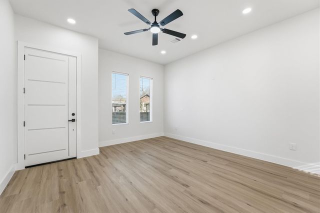 4208 Fox Street, Houston, TX 77003