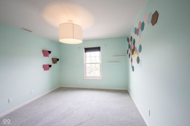 11910 Riley Drive 5, Zionsville, IN 46077