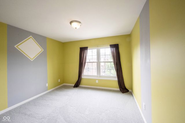 11910 Riley Drive 5, Zionsville, IN 46077