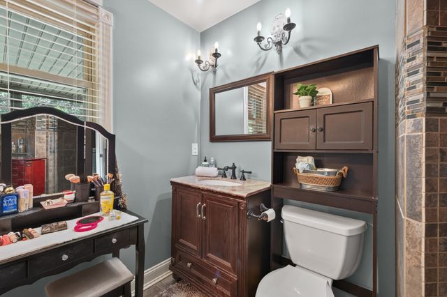255 Sandy Rd, Dover, TN 37058