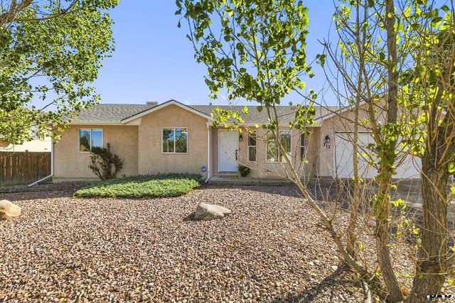 712 S Fleming Dr, Pueblo West, CO 81007
