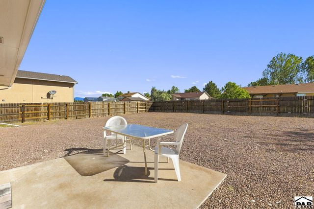 712 S Fleming Dr, Pueblo West, CO 81007