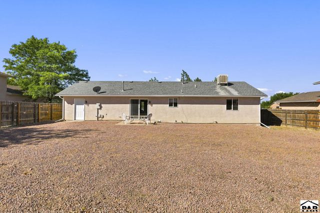 712 S Fleming Dr, Pueblo West, CO 81007
