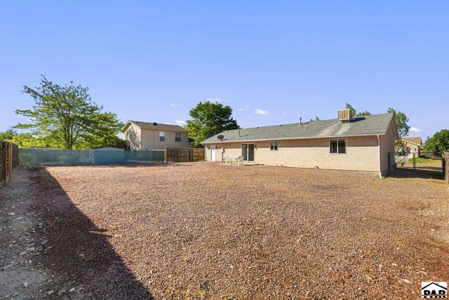 712 S Fleming Dr, Pueblo West, CO 81007