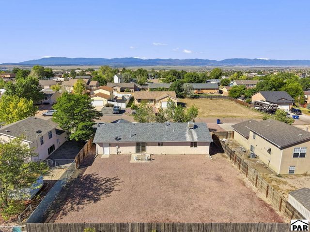 712 S Fleming Dr, Pueblo West, CO 81007