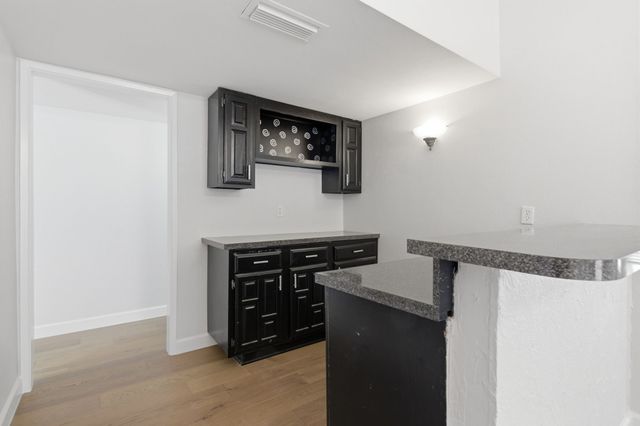 1709 Country Manor Road, Fort Worth, TX 76134